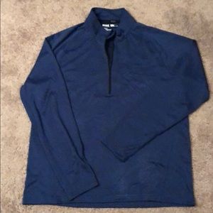 Men's pullover shirt